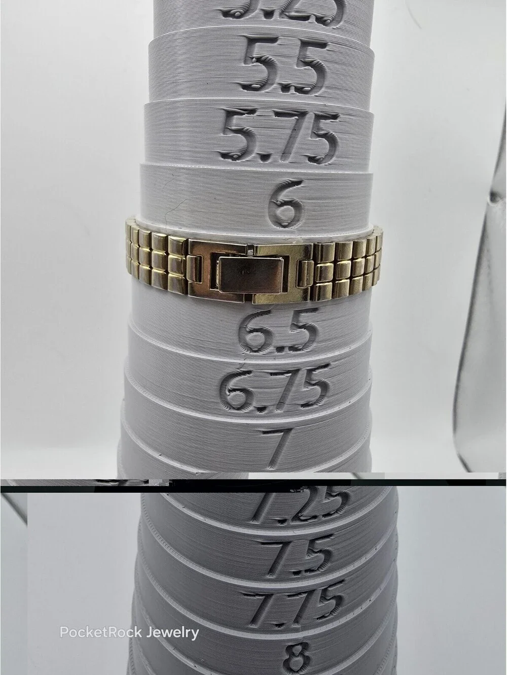 Seiko Quartz Ladies Oval White Dial Two Tone Bracelet Dress Watch 1N00-0A68